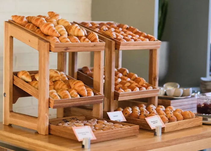 Tribe London Canary Wharf